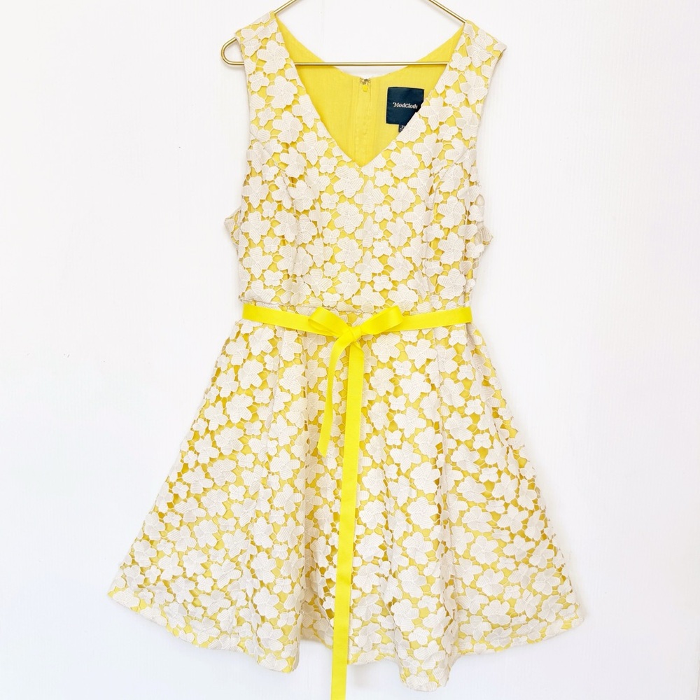 Modcloth Bliss in Attendance Lace Dress sleeveless v neck 2X - Picture 10 of 10